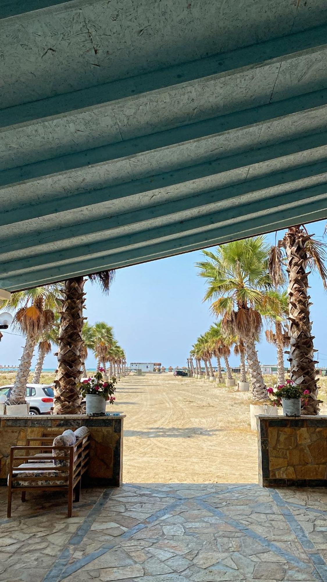 فندق Saint Tropez Durres Bisht Kamez المظهر الخارجي الصورة